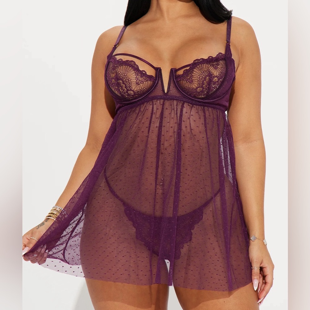 NWT Fashion Nova mesh babydoll size S burgundy